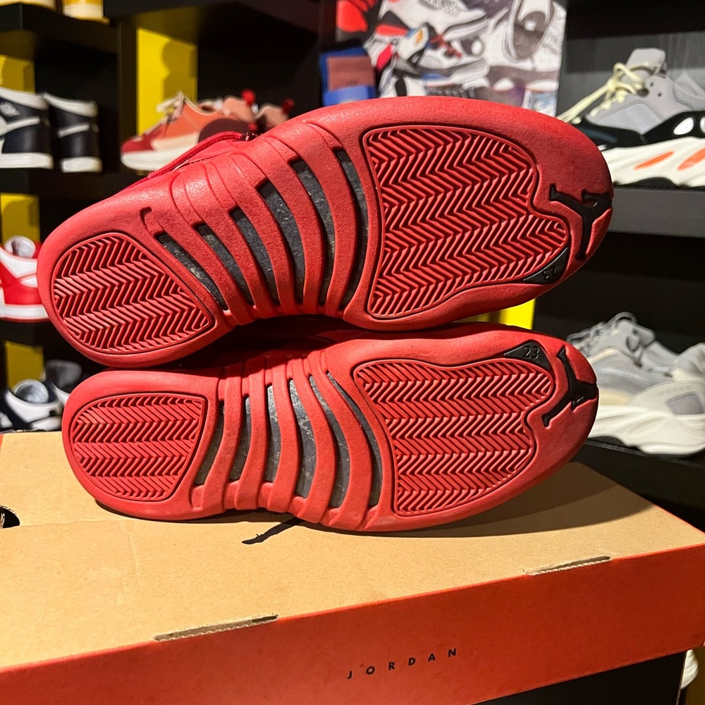 Jordan 12 Gym Red - Picture 5 of 8